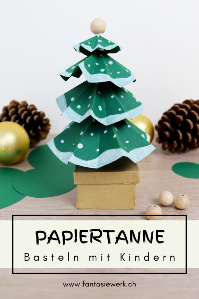 Weihnachtsbaum aus Papier | Origami falten | Geschenk für Weihnachten | von Fantasiewerk